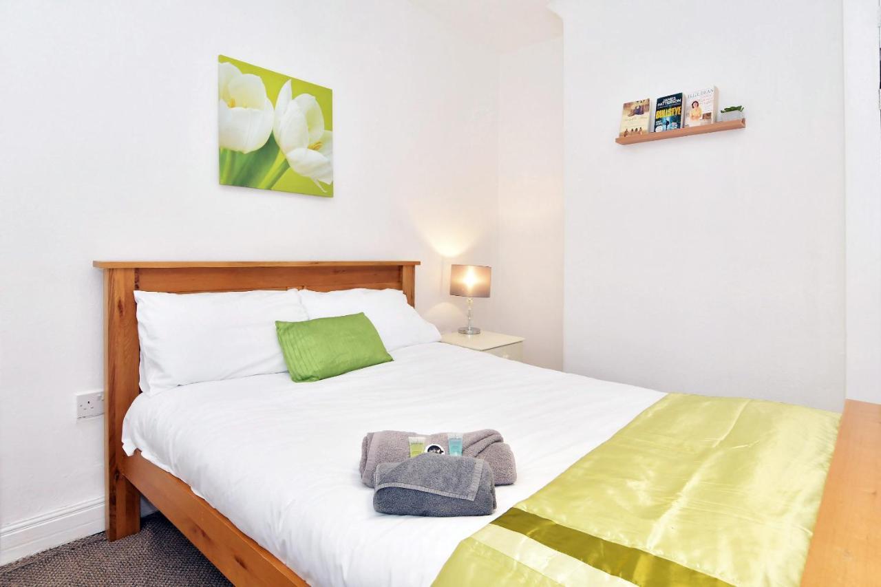 Townhouse @ Hanley Road Stoke Extérieur photo