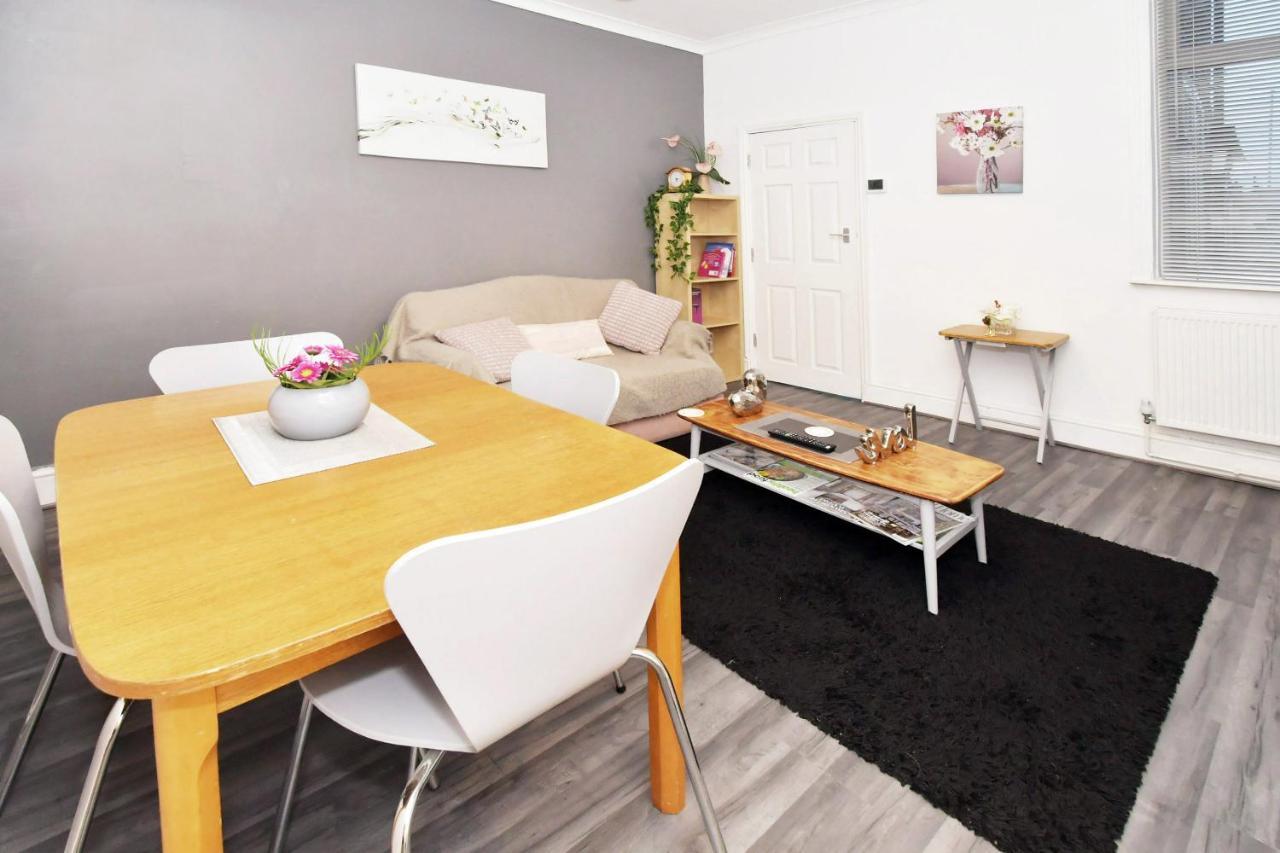 Townhouse @ Hanley Road Stoke Extérieur photo