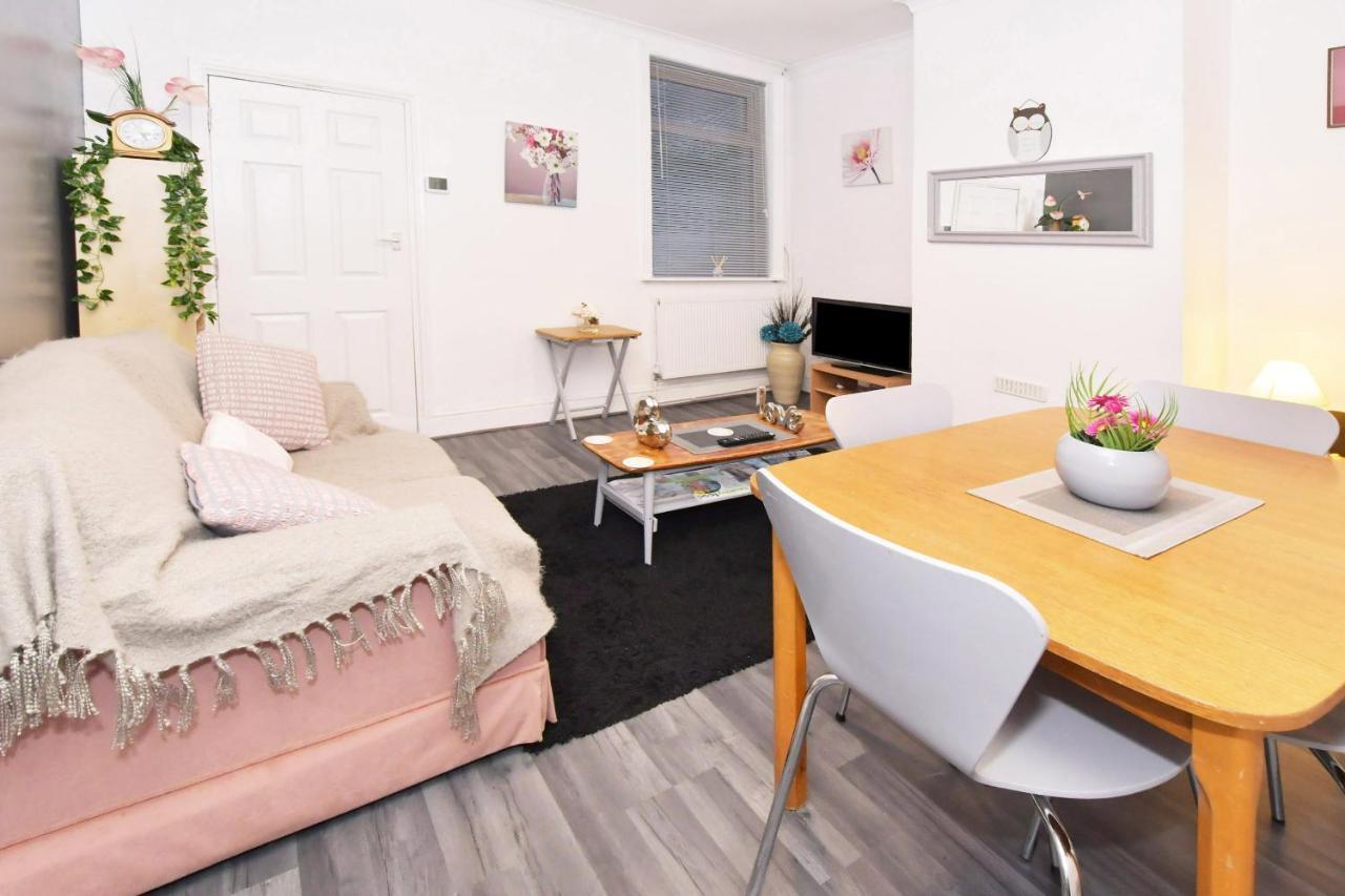 Townhouse @ Hanley Road Stoke Extérieur photo